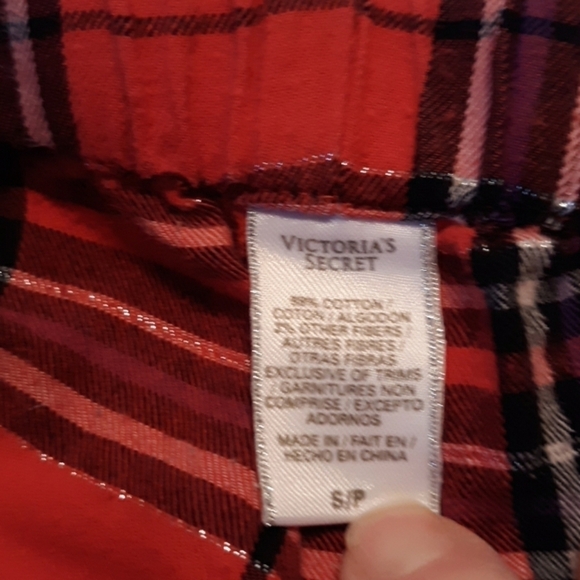 Victoria's Secret small plaid pajama pants - Picture 2 of 2